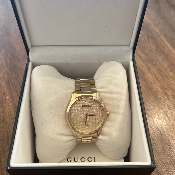 Gucci Watch 38mm - Picture 6 of 9